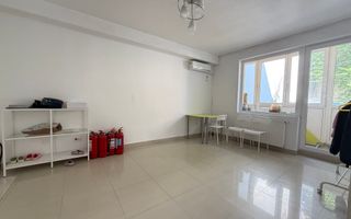 Casă multifuncțională | Foișorul de Foc | Curte generoasă - Poză 13