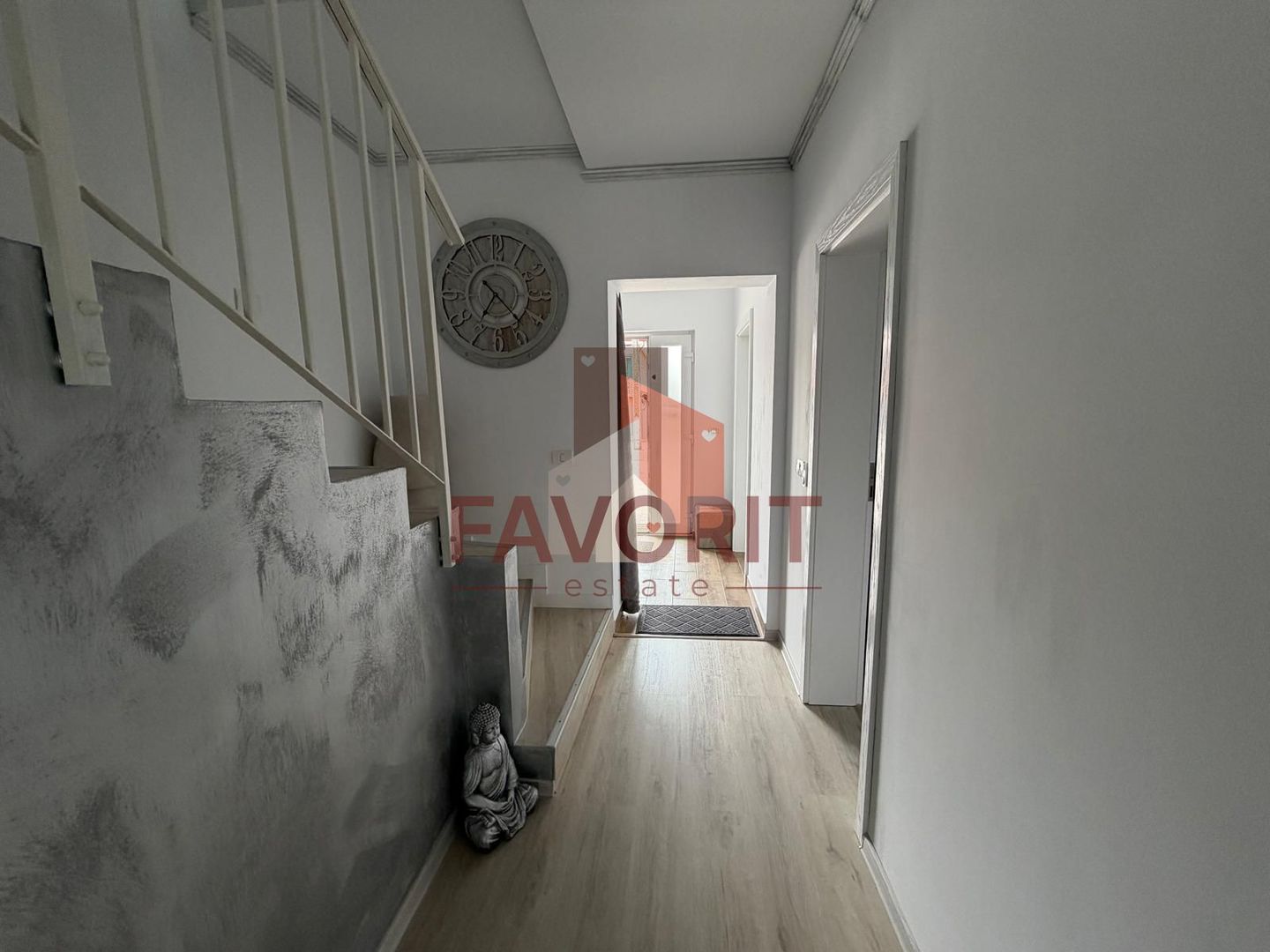 Duplex | 5 camere | Mobilat | Toate utilitatile | Asfalt | Utvin | - Poză 16