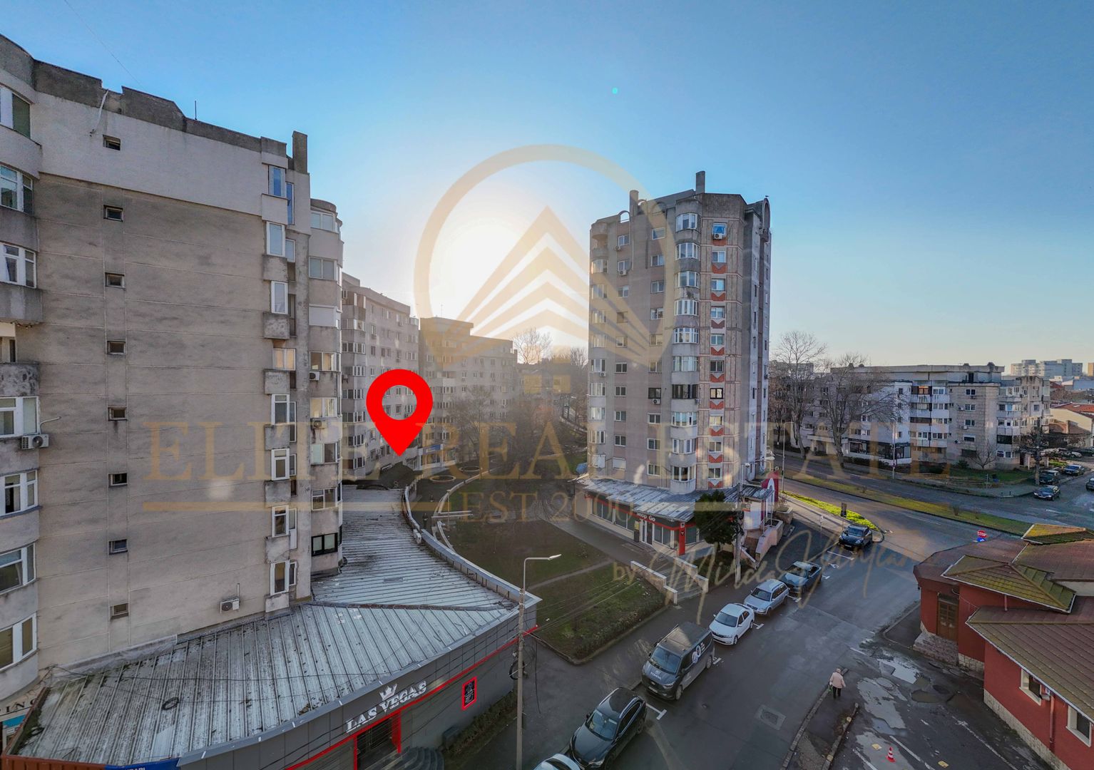 CAPITOL - B-dul. Mamaia - Apartament cu 4 camere si terasa de 80 mp. - Poză 18