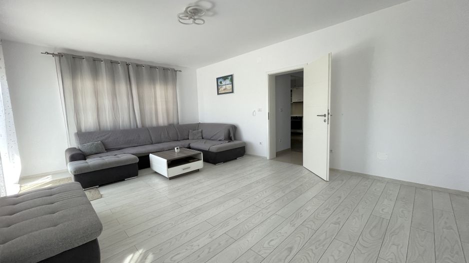 Duplex in Dumbravita -zona Cora - Poză 2