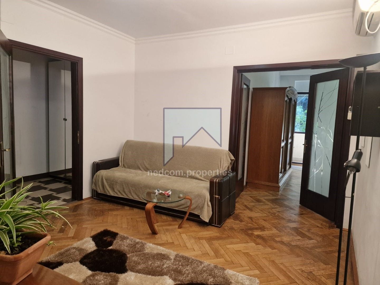 Vanzare apartament 2 camere - Vasile Lascar - Cartierul Armeneasca - Poză 1