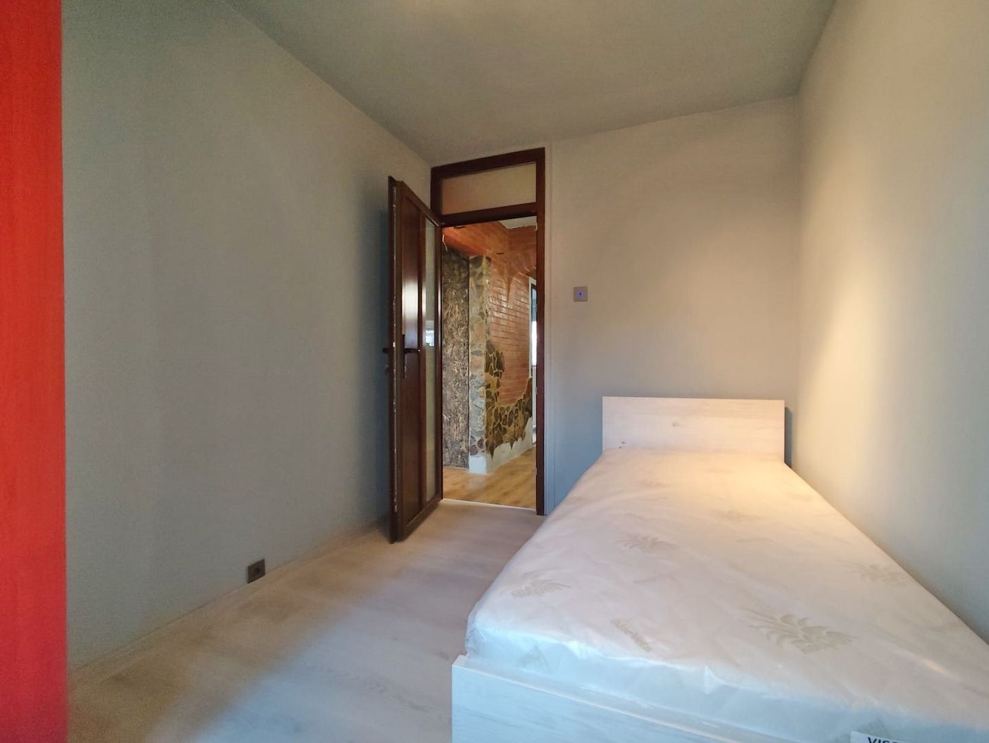 Inchiriere apartament 3 camere, str. Sovata, Rogerius, Oradea - Poză 10