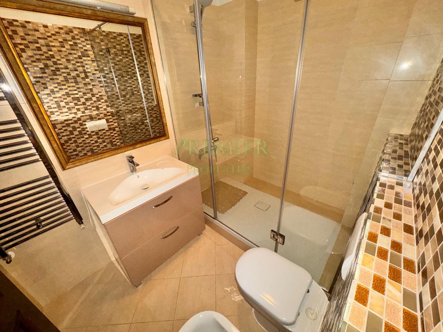 Apartament  bloc 2010 Dorobani - Poză 15