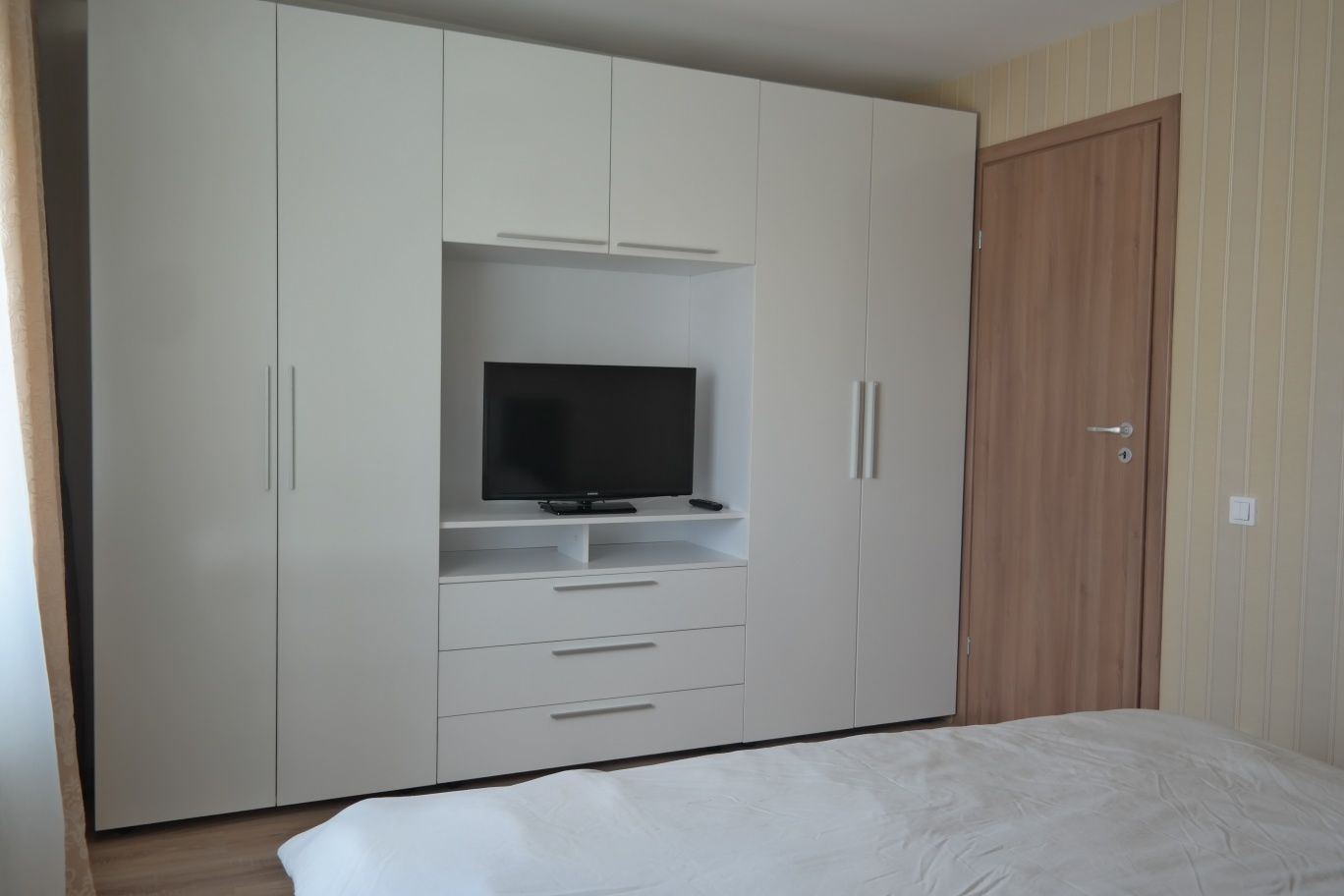 Vanzare 2 Camere Vitan Mall – Str. Brăndușelor – Centrală Proprie - Poză 5