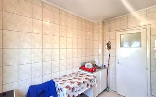 De Vanzare Apartament 2 Camere Pajura - Poză 7