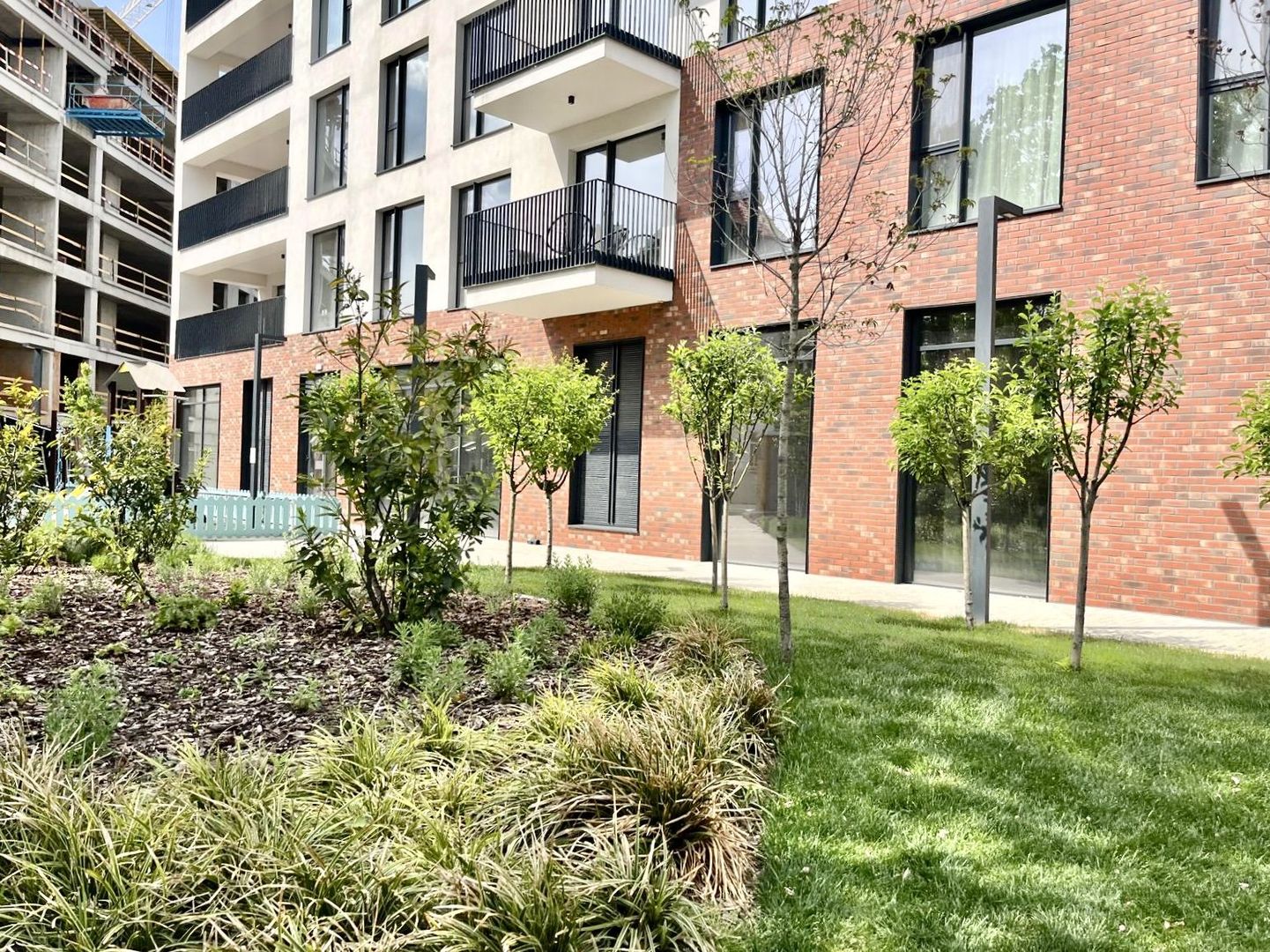 Apartament 2 camere, parcare subterana, Compex Paltim- malul Begăi - Poză 3