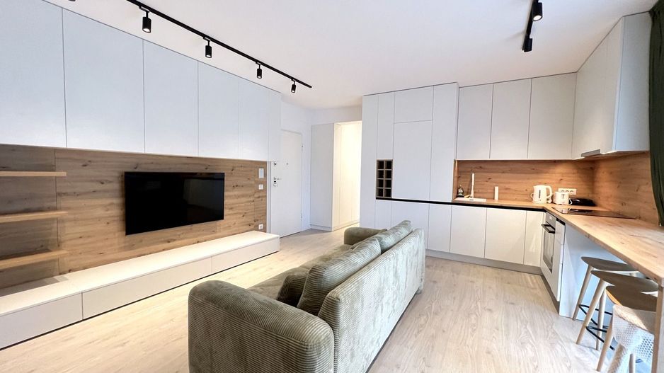 Apartament la cheie + loc parcare cu priză EV – Barbu Vacarescu/ Tei/ Floreasca - Poză 2