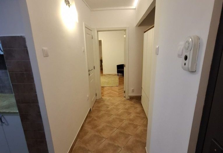 Aparatment 2 camere 50 mp  Podu Ros Splai Bahlui 350 euro - Poză 8