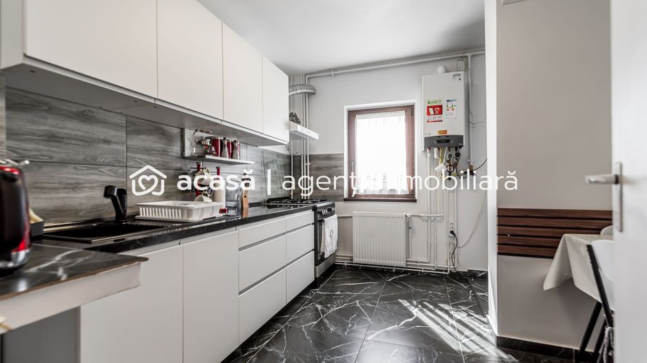 Apartament renovat cu 2 camere Micalaca etaj 3 Comision 0 - Poză 1