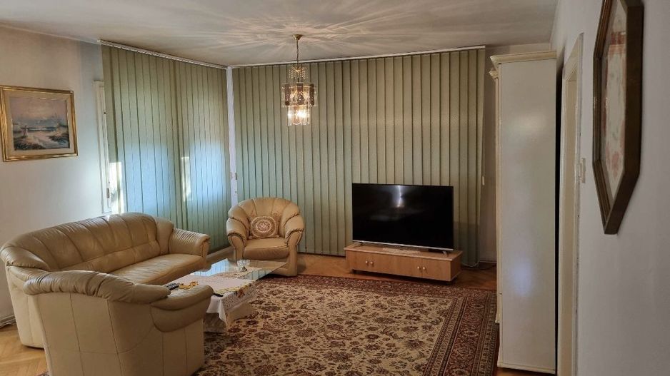 Casa ultracentrala - Poză 3