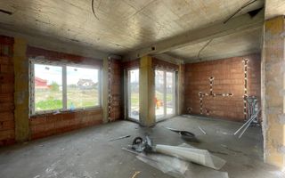 Duplex pe parter - 3 camere - zona Valery - 145.000€ - Poză 1