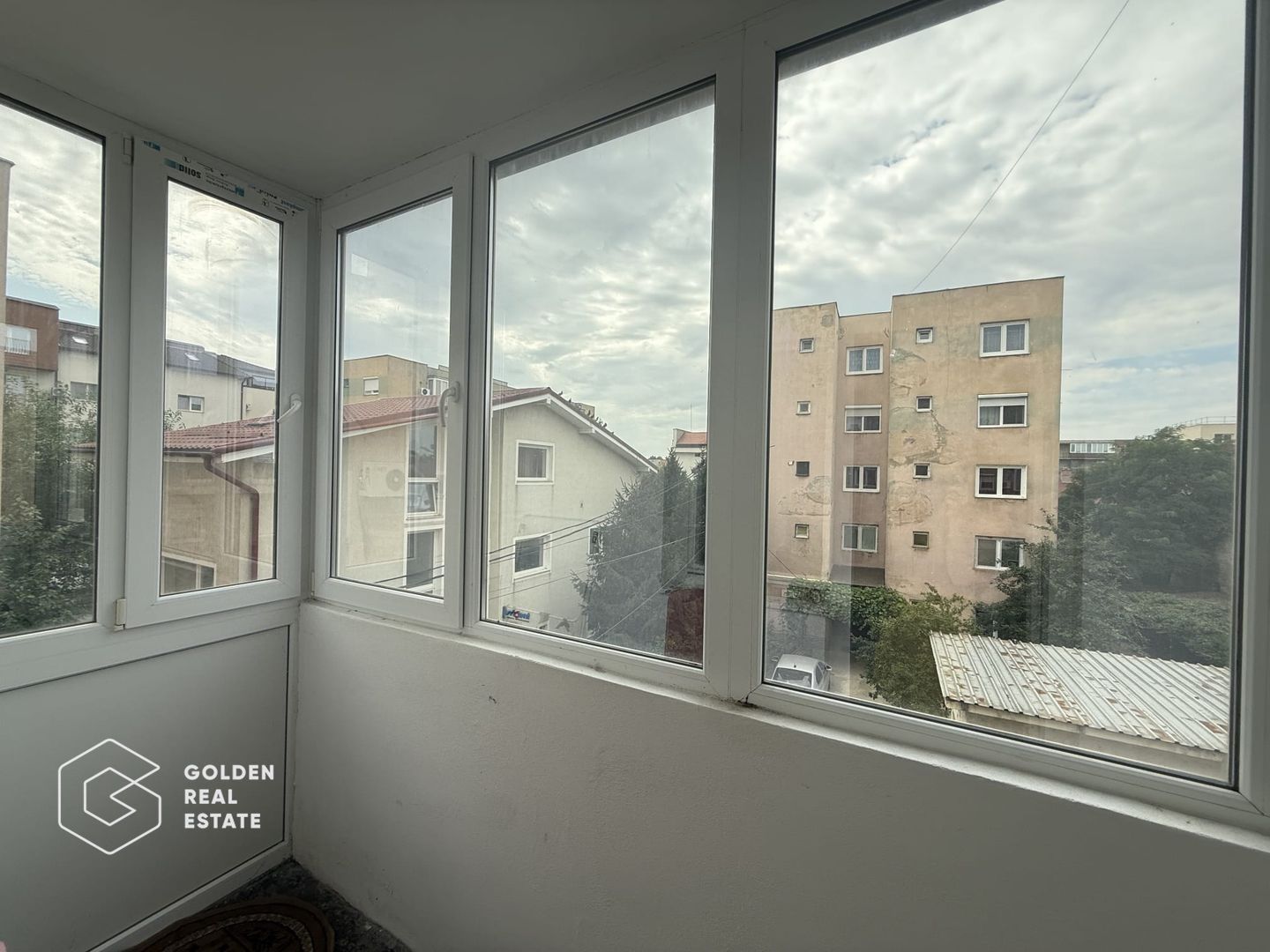 Apartament 2 camere, pet friendly, decomandat, zona centrala - Poză 11