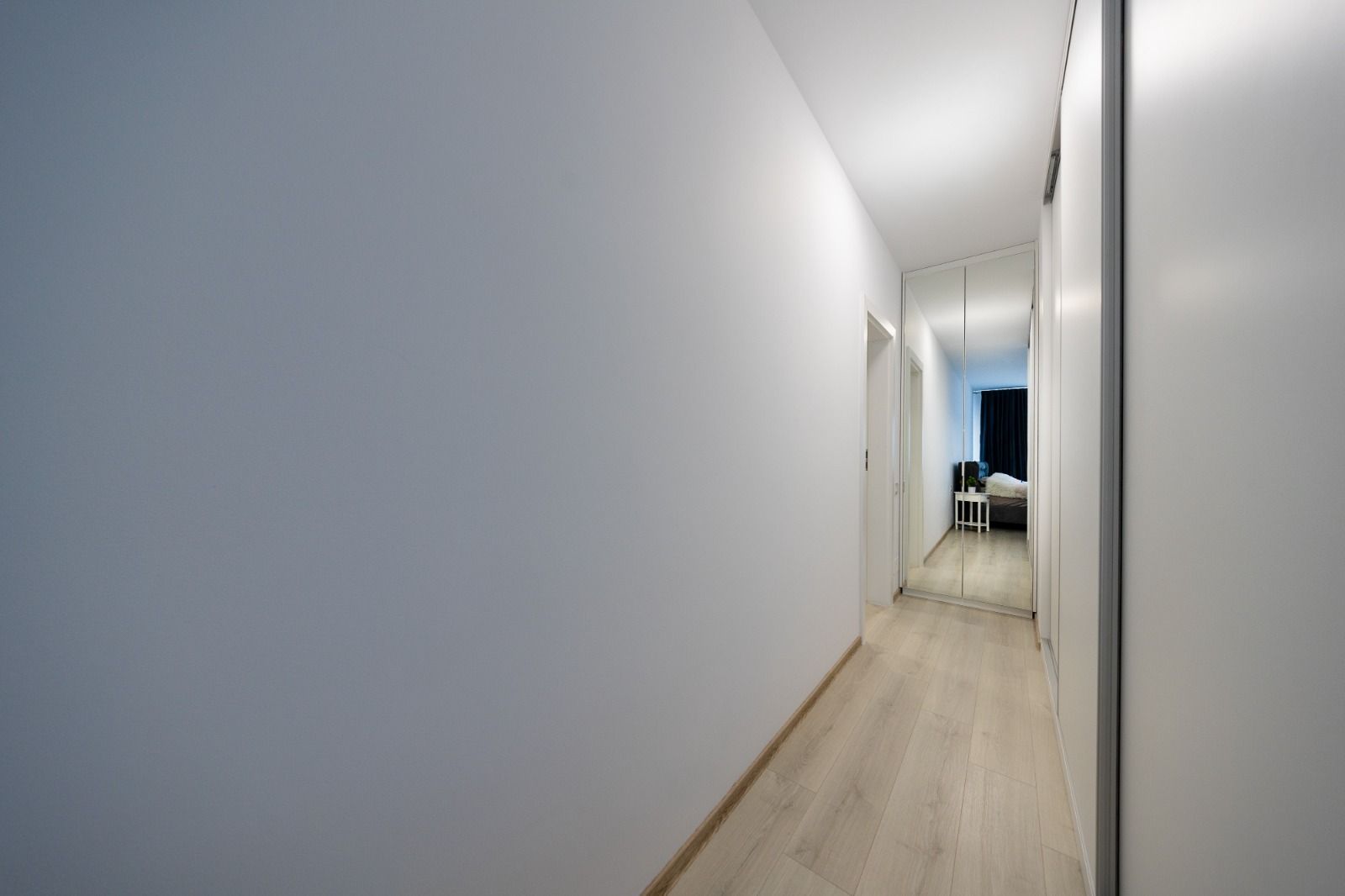 Apartament Alphaville cu vedere superba spre Tampa - Poză 17