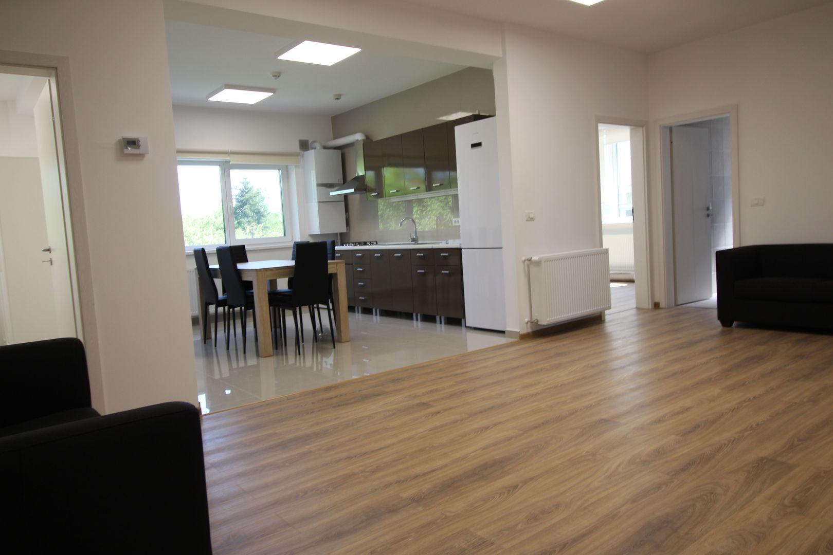 Apartament 4 bedrooms for rent close to Medicina - Poză 3