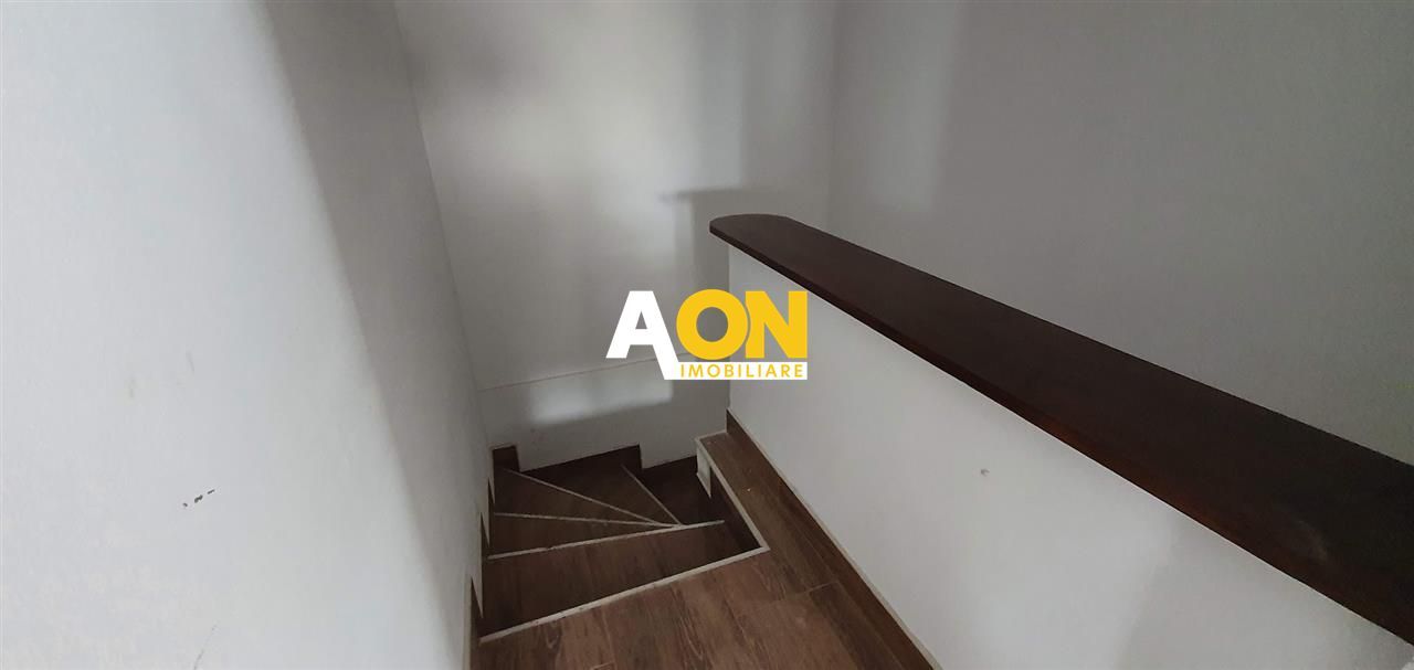 Casa 4 camere + demsiol 688 mp teren toate utilitatile langa padure - Poză 13