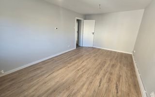 Apartament 3 Camere,  2 Bai, Etaj 1, Complet Renovat, Cetate - Poză 6
