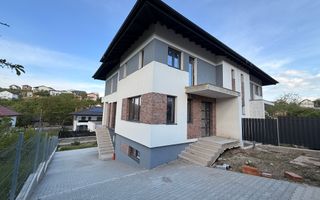 Casa cuplata cu garaj dublu, in Dezmir! - Poză 2