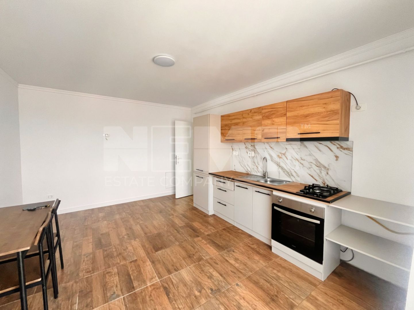 Apartament cu 2 Camere de Vanzare Et.2 I Suceava/Sf.Ilie I 80.000 - Poză 8