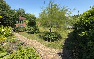 Casă de vânzare în satul Brăila, comuna Băcioi – locuință confortabilă într-un cadru liniștit și pitoresc - Poză 12