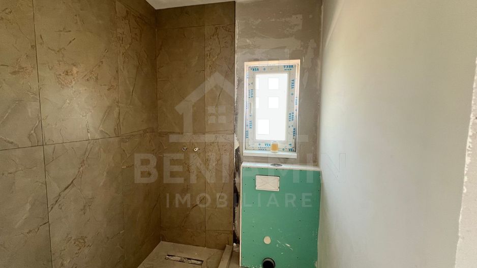 Casa-5 camere-P+1+P-147mp utili-600mp teren-Utilitati-Sanpetru - Poză 12