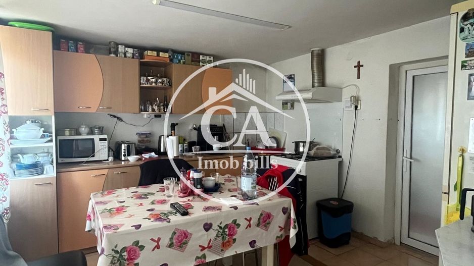 Casă de vânzare cu 5 camere în Cihei, Bihor - Poză 9