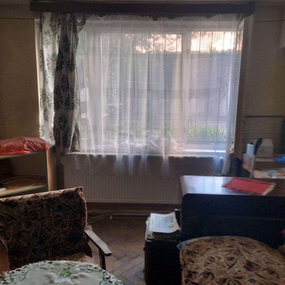 Apartament 2 camere, curte interioară, zonă Ultracentrală - Poză 1