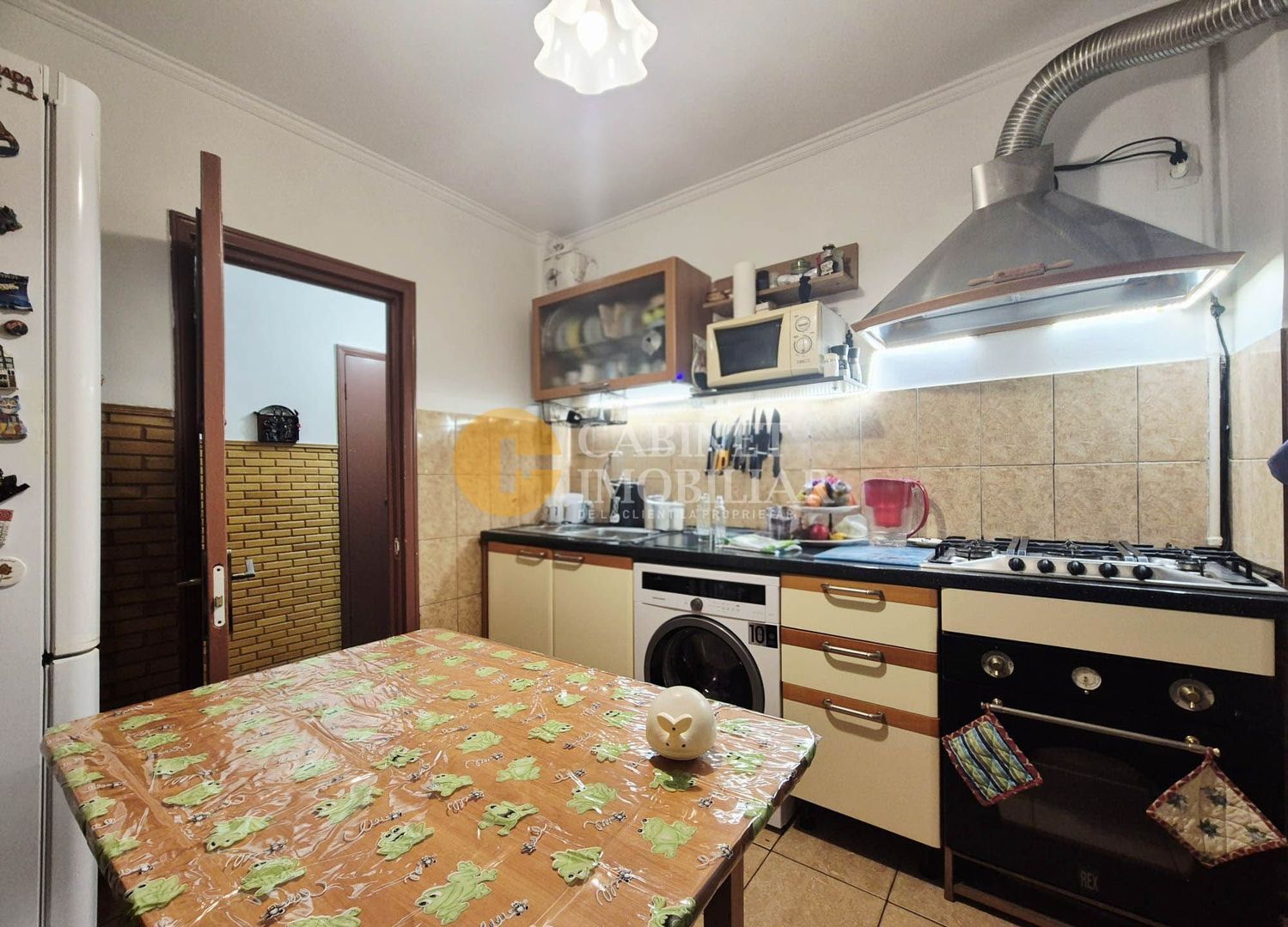 3 Camere Decomandat BOXA+LOC PARCARE - zona Mircea cel Batran - Poză 3