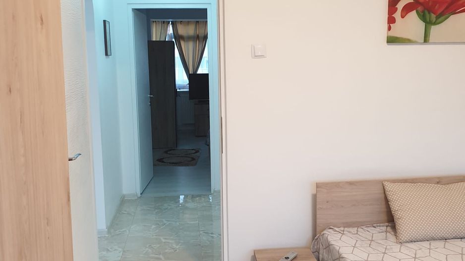 Apartament 3 camere de vanzare Stefan Cel Mare - Poză 3