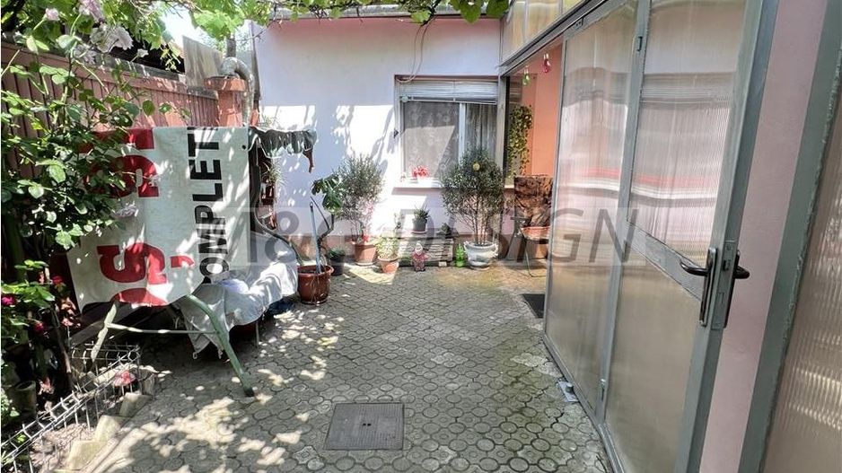 Casa pentru 2 familii zona Ghiroda CENTRALA teren 570mp - Poză 14