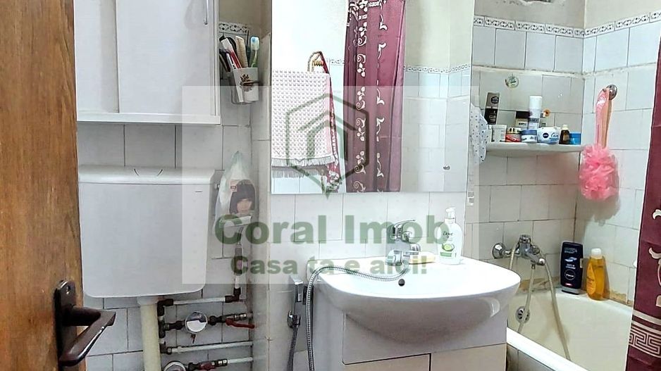 Vanzare apartament cu 3 camere Colentina, Kaufland. - Poză 7