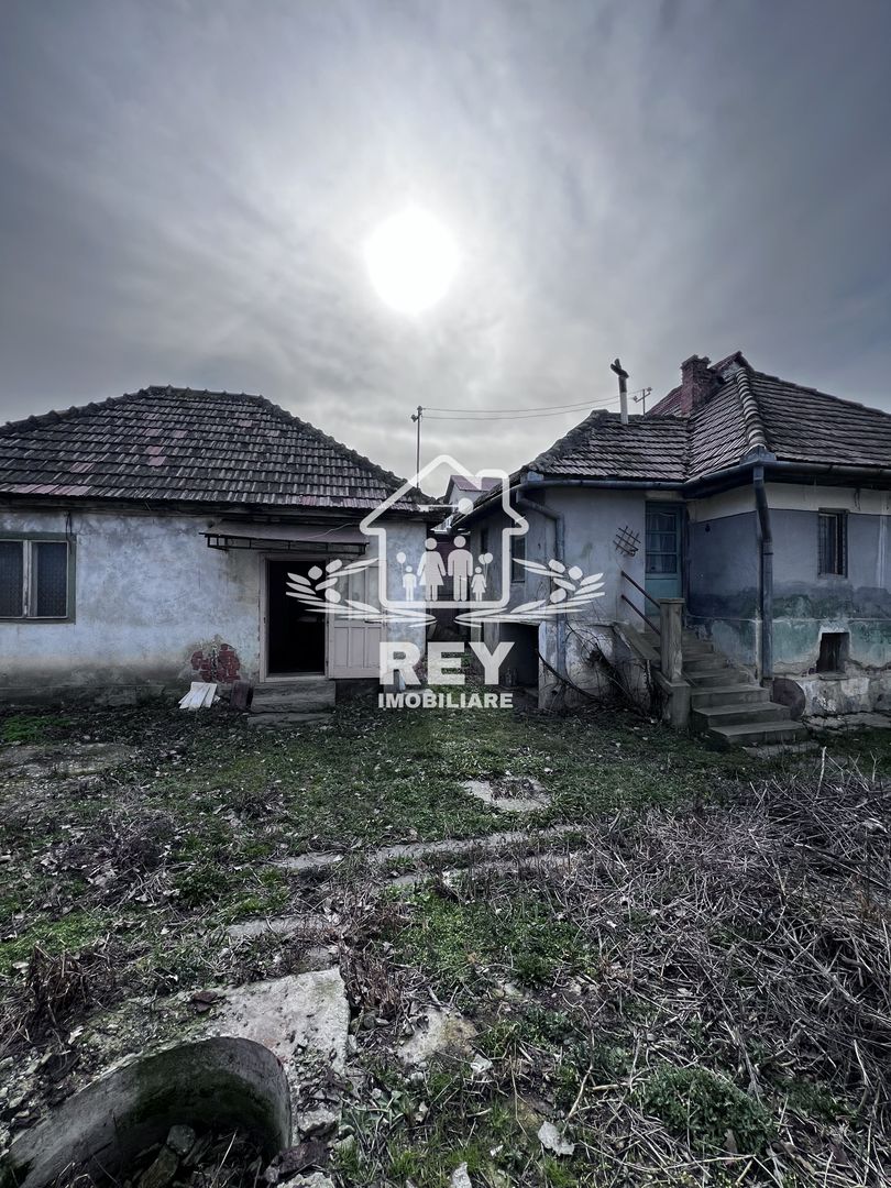 Cartier Lazaret - Teren de casa cu casă 568 mp - Poză 2