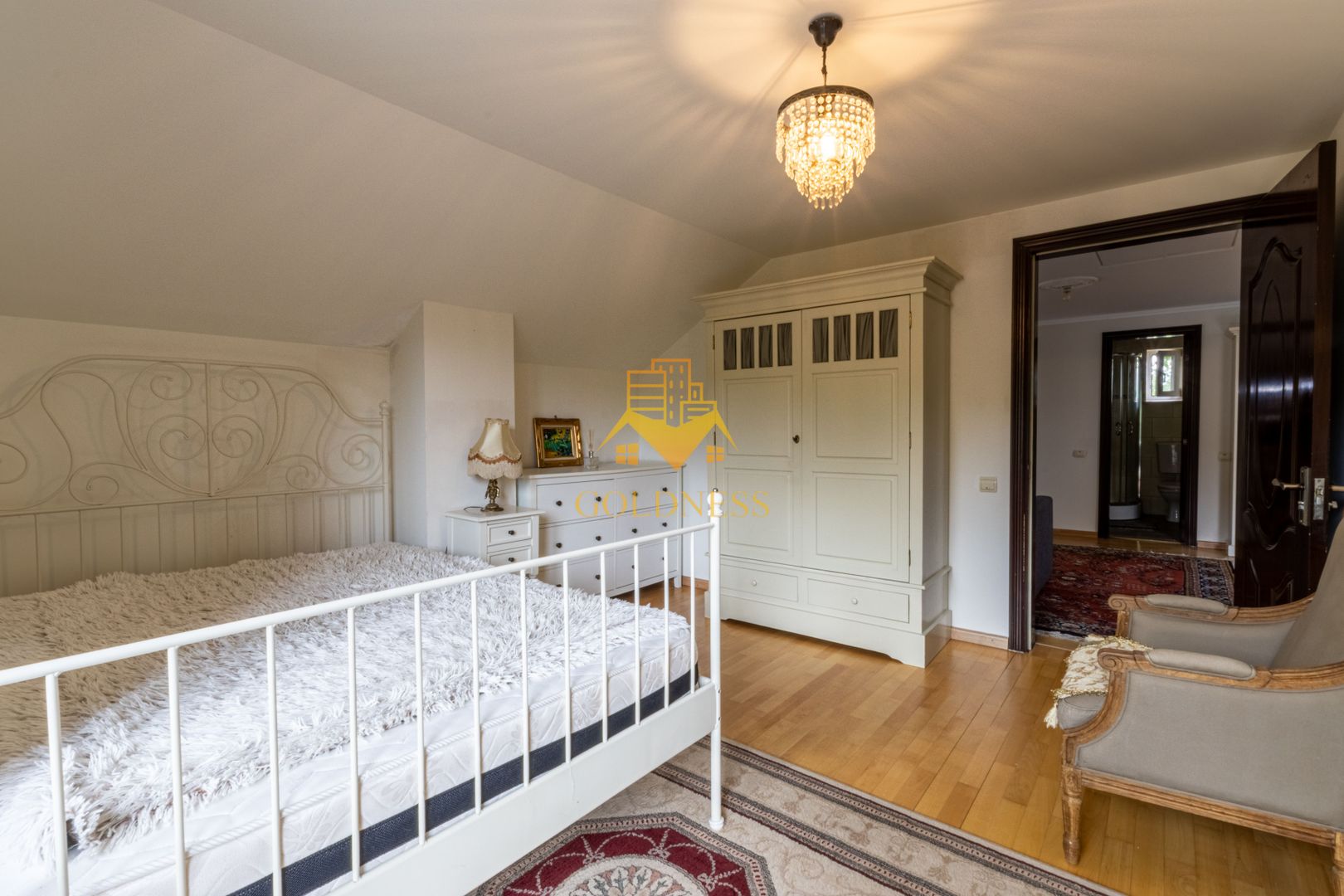 Casa individuala, 5 camere, dressing,garaj, 1000 mp gradina, Borhanci - Poză 22