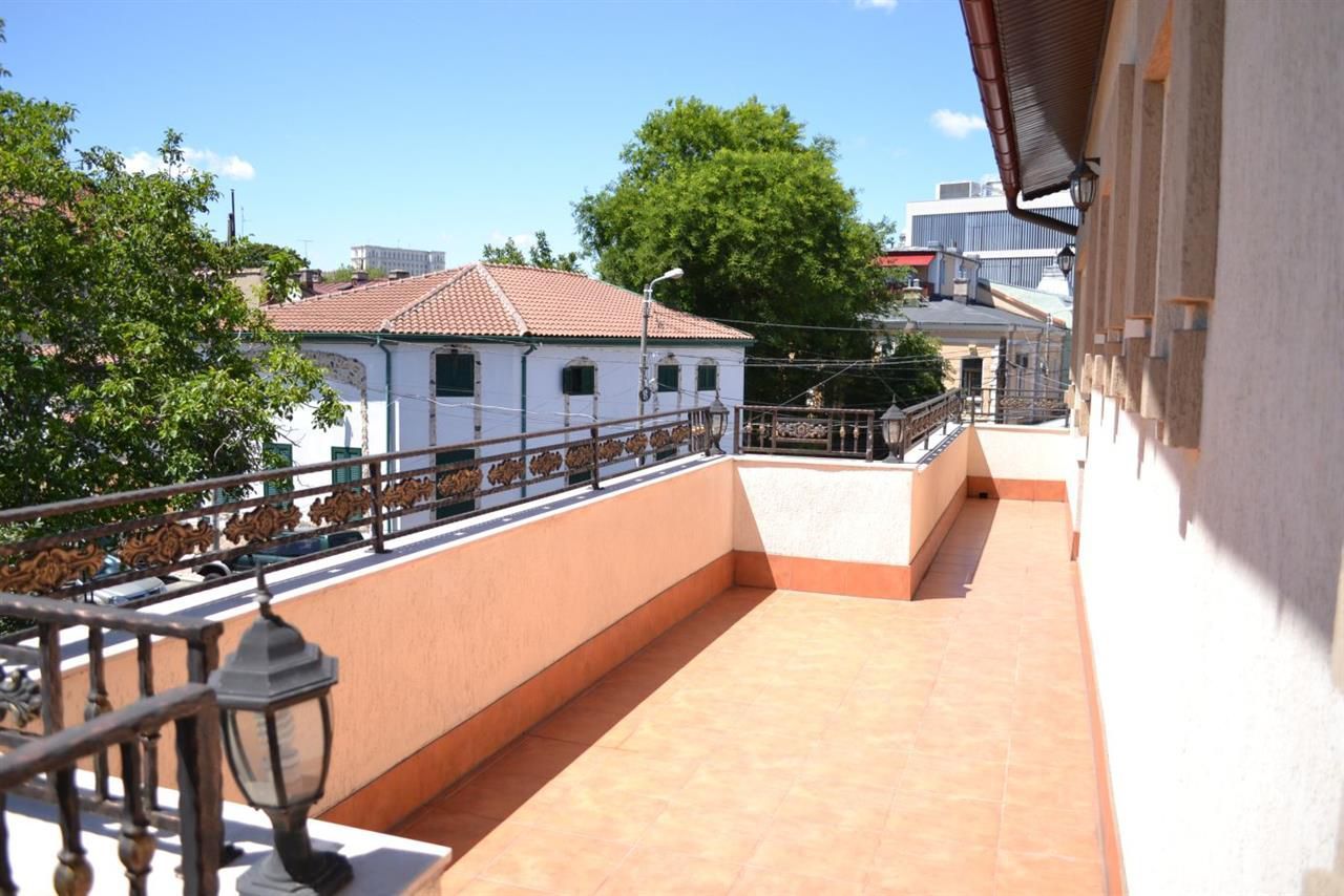 Vila de lux Unirii - Mitropolie Comision 0% - Poză 3