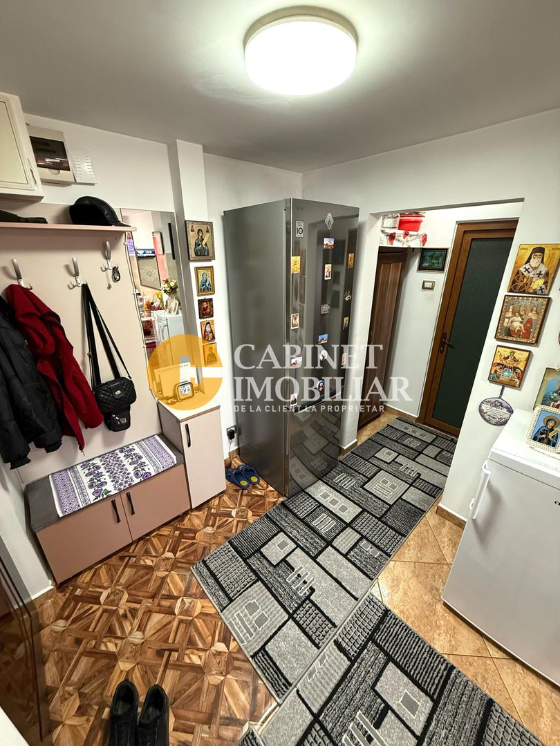 2 Camere Decomandat Renovat - Zona Dacia, Statia Bicaz - Poză 8