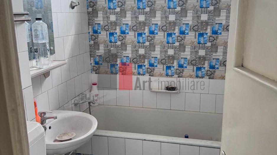 Vânzare apartament 3 camere Piața Progresu - Poză 12