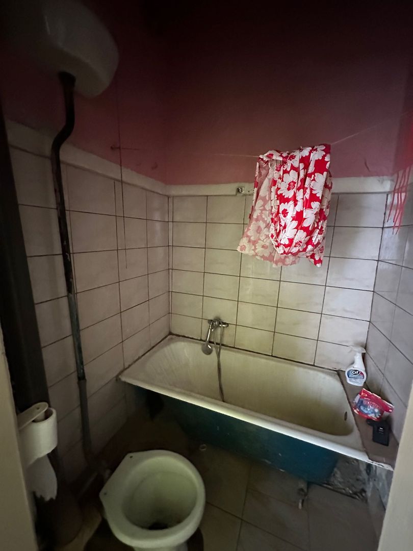 Apartament în cladire istorică renovată - Poză 11