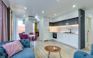 Apartament cu 3 camere de vânzare în zona Centrală - Poză 3