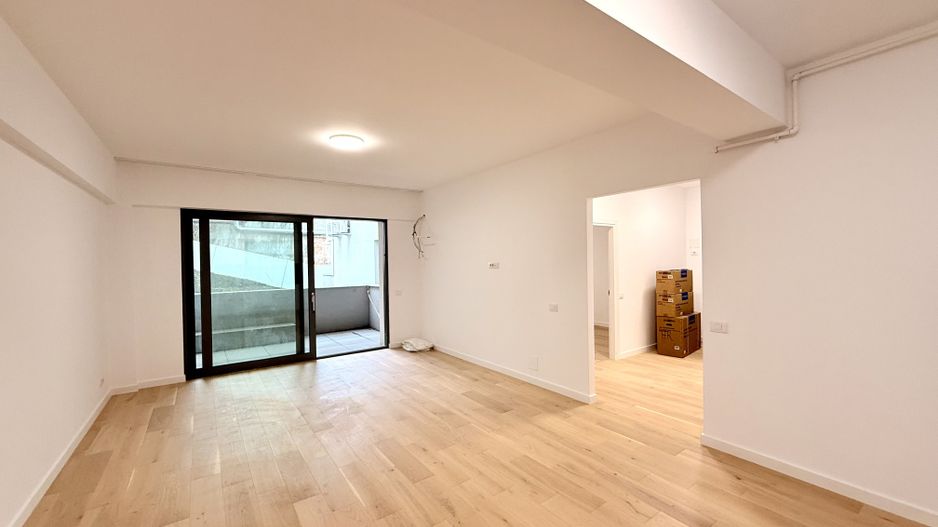 Tribunal Bulevardul Unirii 2 camere 147 mp 60 utili terasa 6 mp curte 81 mp 2025 - Poză 4