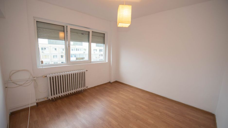 Apartament 3 camere decomandat Drumul Taberei Metroul Ialomitei 10 min - Poză 11