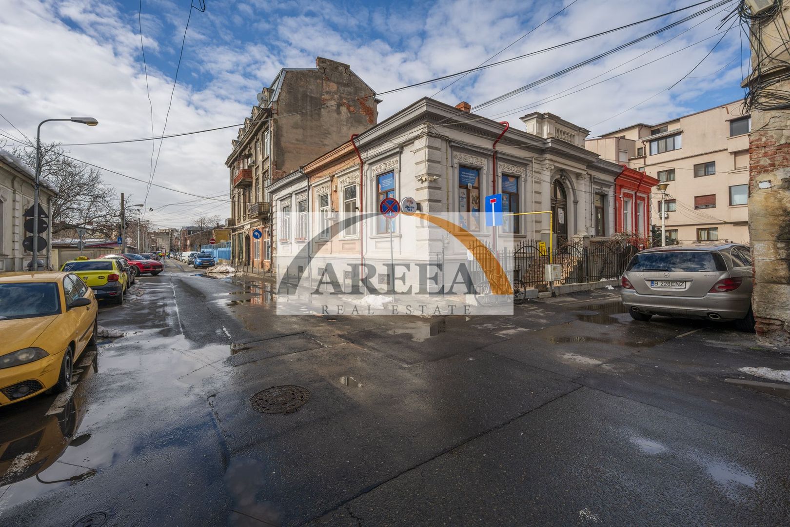 VILA RENOVATA SI ELEGANTA - 131 mp, 6 camere - Mitropolie / Unirii - Poză 30