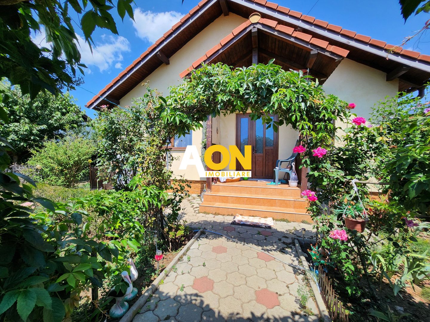 De vanzare casa 3 camere, 457mp teren, Oarda de Jos - Poză 2