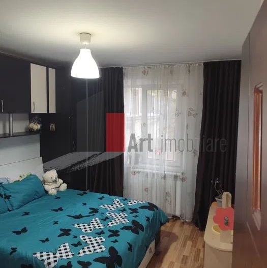 Vânzare apartament 3 camere decomandat Apărătorii Patriei - Spiru Haret - Poză 4