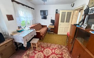 Casă tradițională sat Poarta, comuna Bran teren 4000 mp - Poză 9