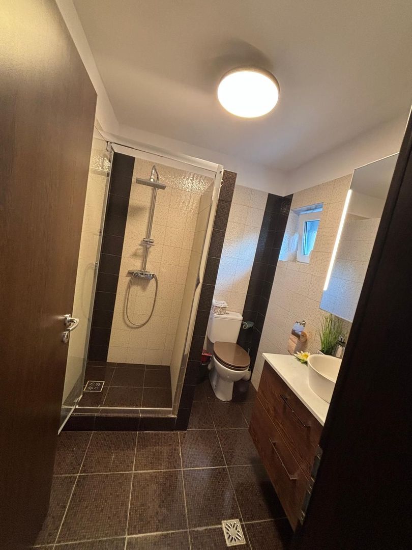 Vila deosebita aproape de padure - Poză 15