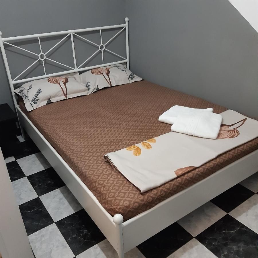 PENSIUNE 10 CAMERE DE ÎNCHIRIAT - BUCUREȘTI - Poză 26