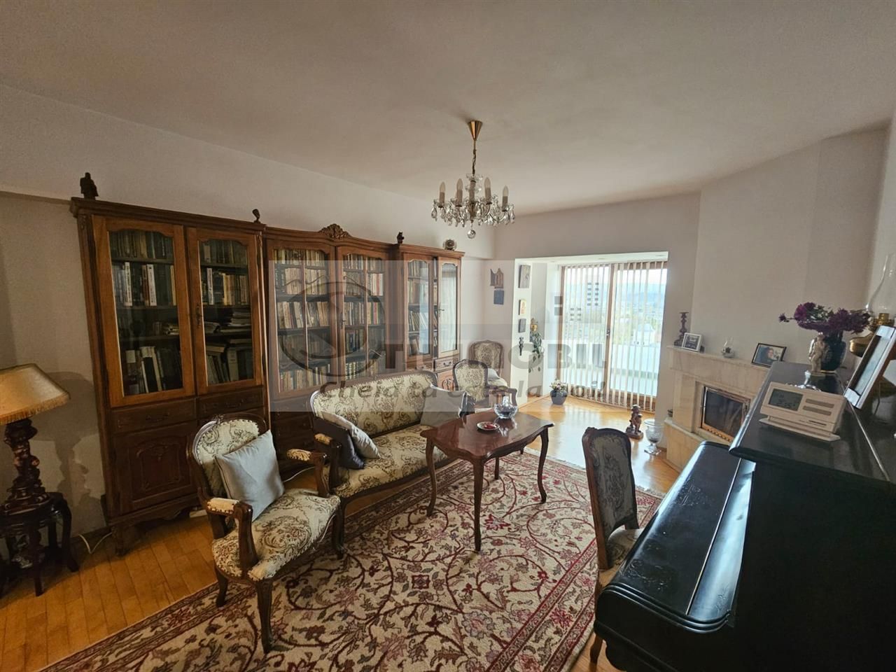 Apartament 4 camere - Hala Centrala - Poză 5