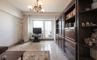 Apartament decomandat cu 3 camere la etajul 3 in zona spitalului - Poză 9