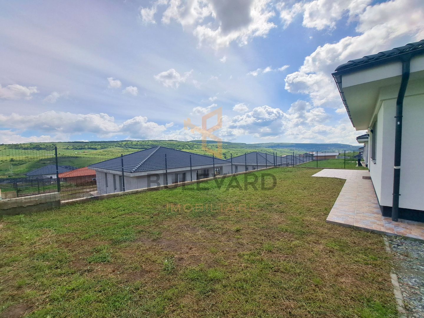 De inchiriat casa individuala in Corusu! - Poză 17