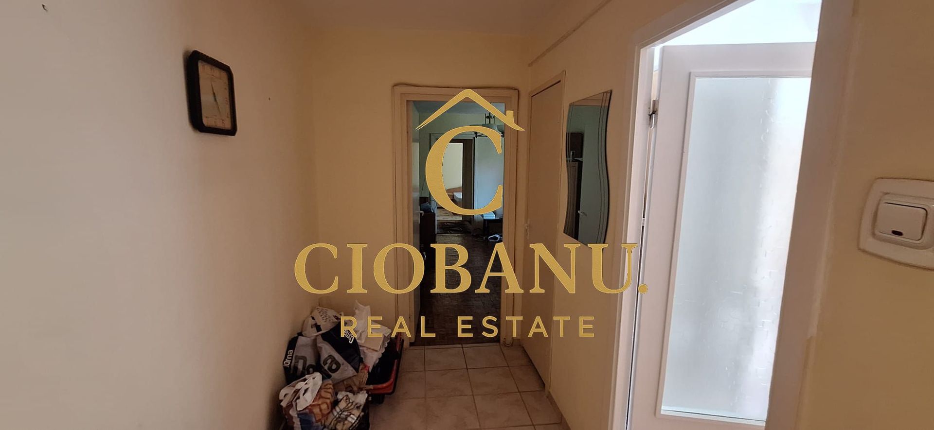 Apartament 2 camere etaj 1/4 de vanzare zona Valea Rosie - Poză 6