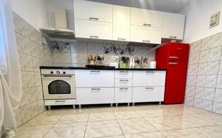 INVESTITIE Vila moderna + vila la rosu, teren 1480 padure - Poză 6